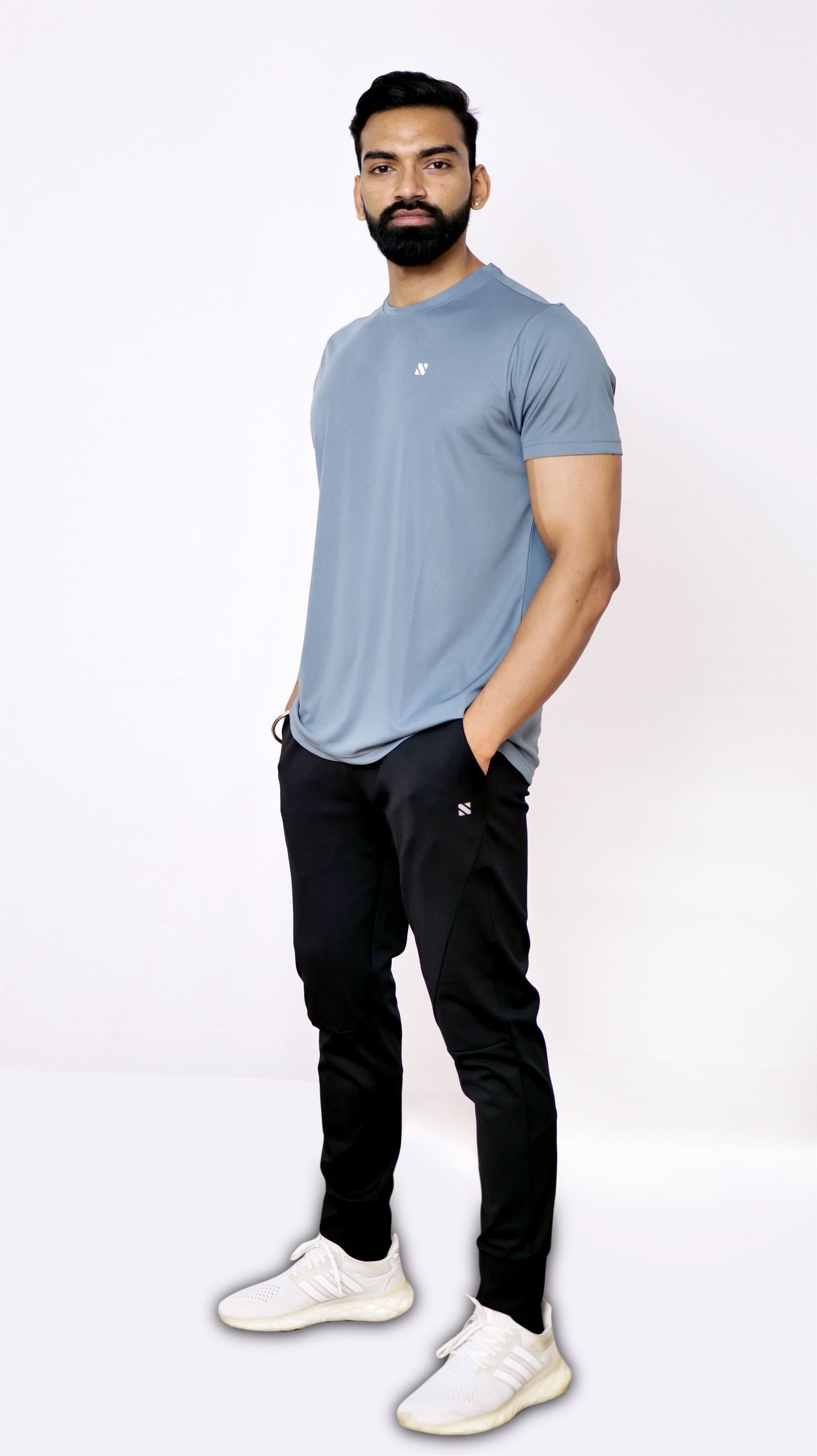 Silver blue round neck t-shirt